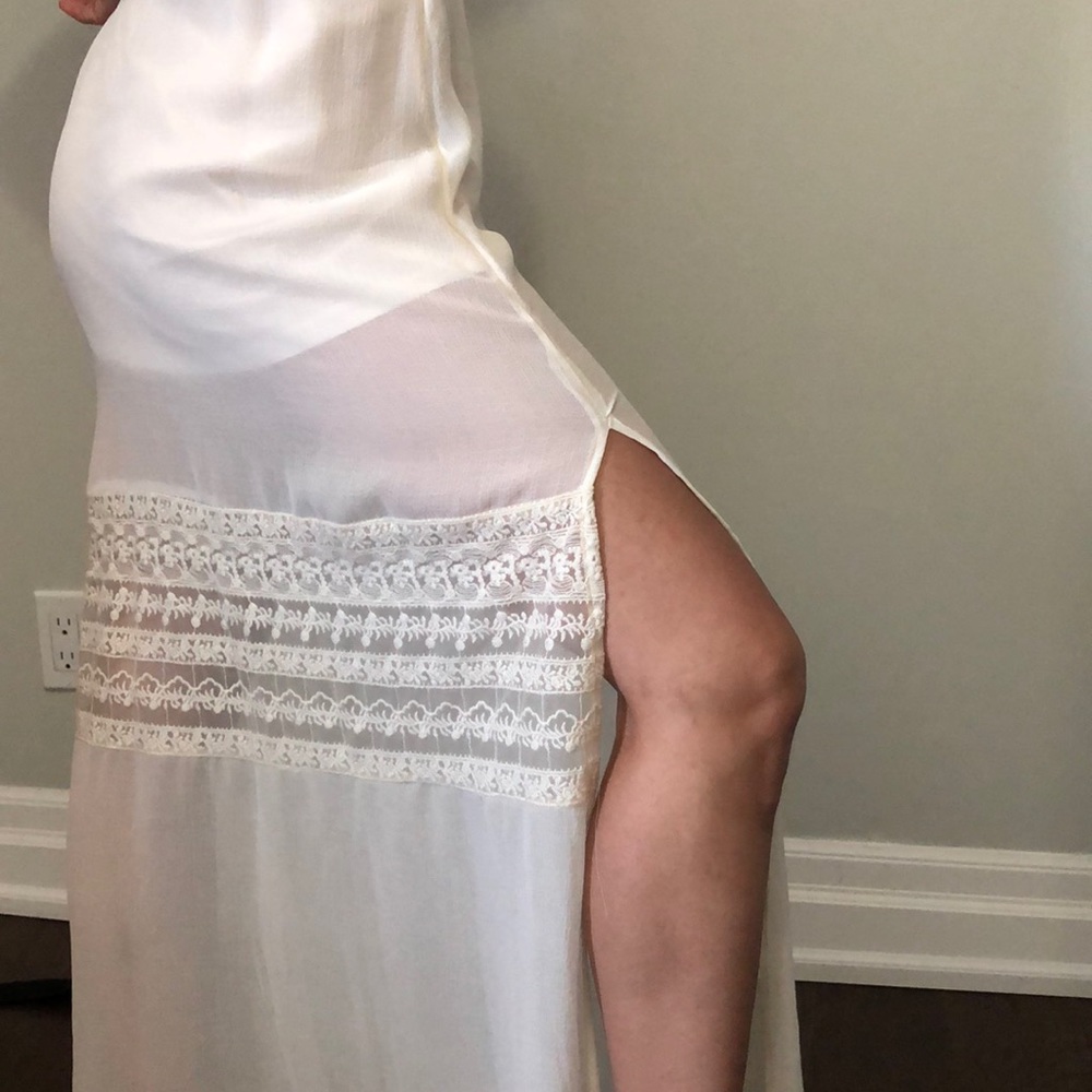 BOHO mini dress with long maxi lace overlay - Picture 3 of 6